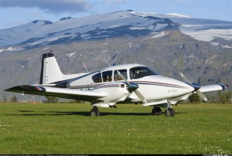 N3294P / Piper PA-23 Apache