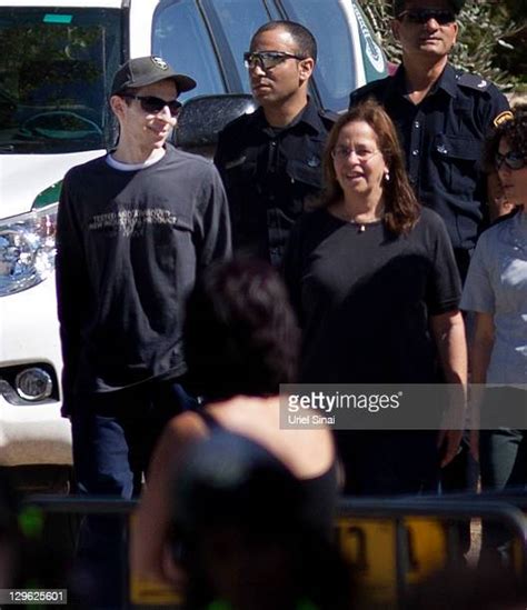 Freed Israeli Hostage Gilad Shalit Back Home With Family Photos and Premium High Res Pictures ...