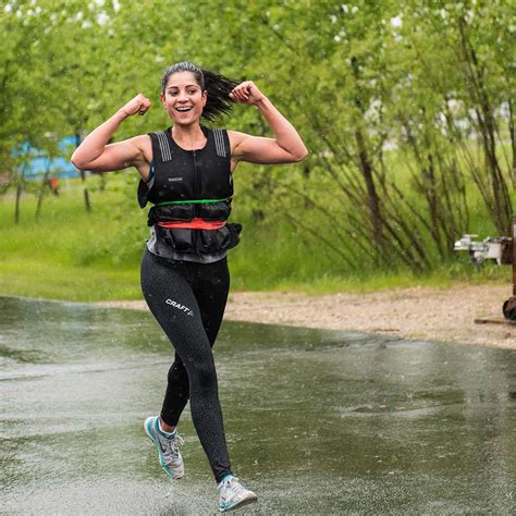 How to Start Running In a Weight Vest and Ones to Try