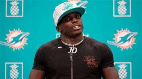 Is Dolphins offense set to explode? How Mike McDaniel can use Tyreek Hill, Jaylen Waddle to get ...