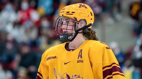 Gophers forward Taylor Heise wins 2022 Patty Kazmaier Memorial Award ...