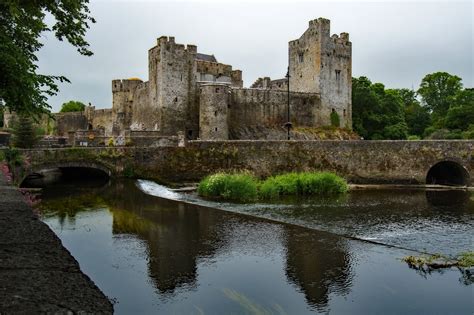 Explore These Historic Castles in Ireland | Kilts-n-Stuff.com