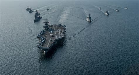 US Nuclear-Powered Aircraft Carrier Wants to 'Contribute to Peace and ...