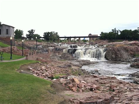 Sioux Falls, Sculpture Walk – Photos | Chasing What's Next