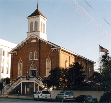 Dexter Avenue Baptist Church, Montgomery, Alabama (1883- ) •