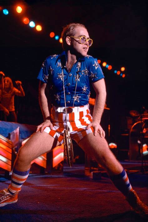 30 Flamboyant Stage Costumes of Elton John During the 1970s ~ vintage ...