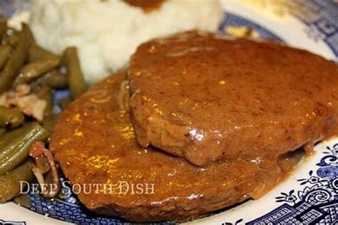 Crock Pot Round Steak & Gravy Recipe | Just A Pinch Recipes