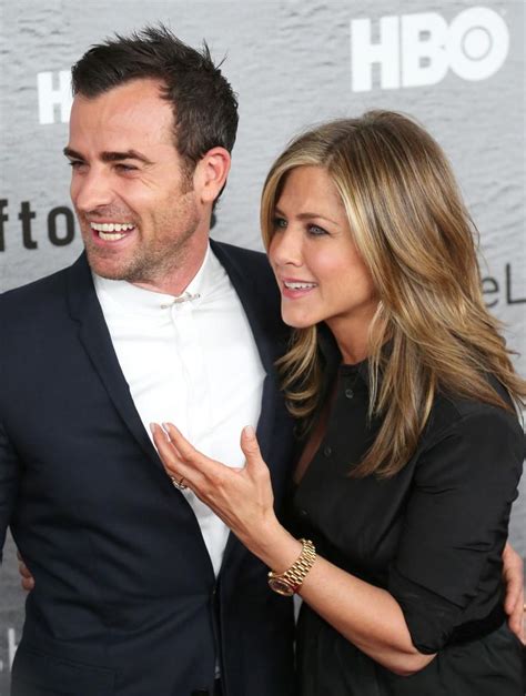 Jennifer Aniston and Justin Theroux to wed later this month - Daily Dish