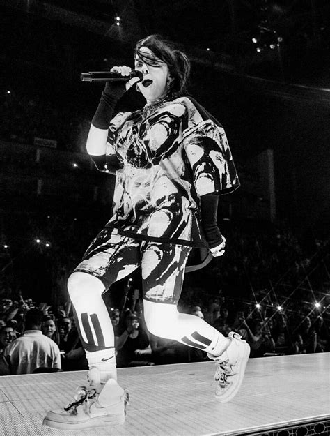 Billie Eilish: Happier Than Ever World Tour - London, England, UK (Night 1) in 2022 | Billie ...