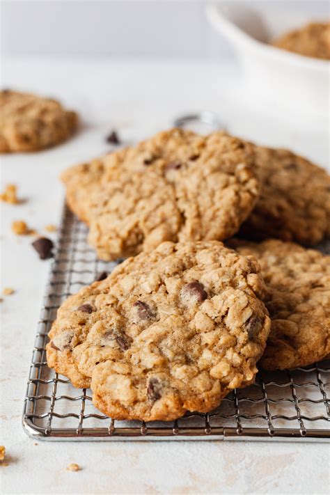 Oatmeal Chocolate Chip Cookies - The Live-In Kitchen