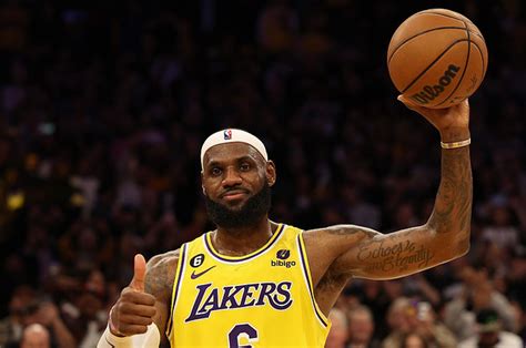 'The Last Dance' Producer Reportedly Filming LeBron James for Potential ...