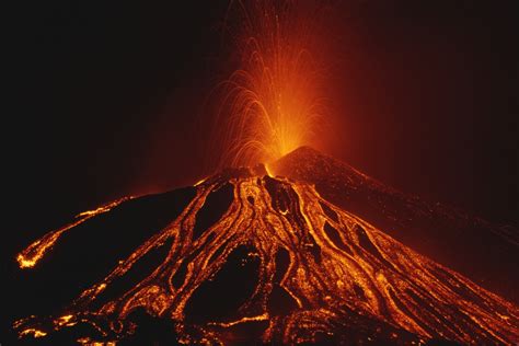 Mount Etna Is Slip-Sliding Toward the Sea | Live Science