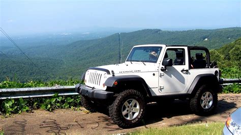 Two Door White Jeep Wrangler - White Choices