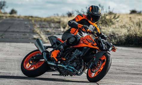 EICMA 2023: 2024 KTM 990 Duke Revealed