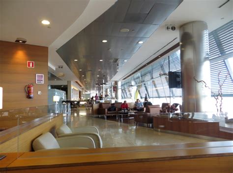 Iberia Business Class Lounge Madrid Review