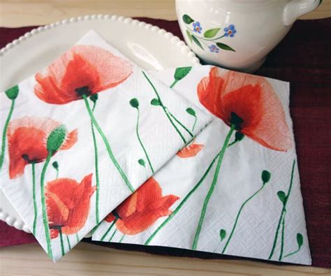 2 x Decoupage Paper Napkins Serviettes Paper + Design 33*33 cm 3 ply floral paper napkins for ...