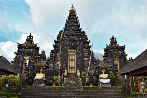 5 must-see temples in BALI, Indonesia | Whisper Wanderlust