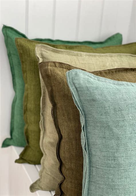 linen cushions – Baileys