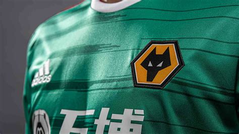 Third kit reveal | Gallery | Club | News | Wolverhampton Wanderers FC