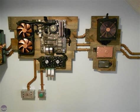 9 Ridiculously Awesome Wall-Mounted PC Builds (from Around the Internet)