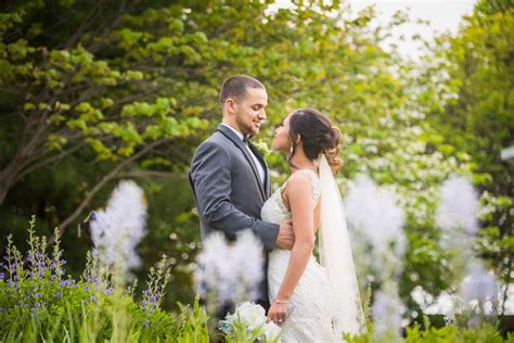 St. Louis Butterfly House Wedding by Chameleon Imagery | Chesterfield ...