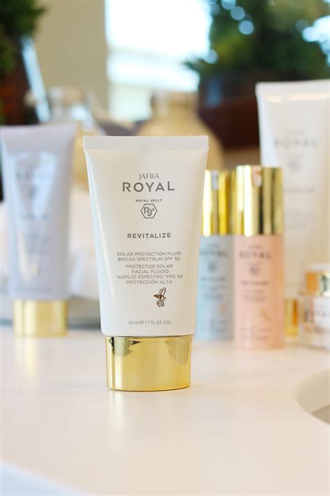 JAFRA ROYAL Revitalize: Why You Need To Try It ASAP! | Makeup Life and Love