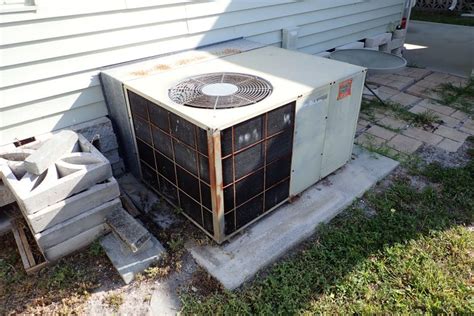 1987 Coleman Package Unit A/C | Cornerstone Home Inspection Group, LLC