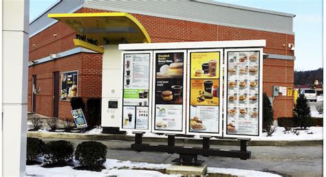 The Best 11 Drive-Thru Design Ideas for QSRs