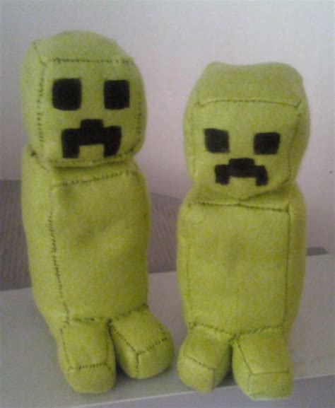 Minecraft Creeper Plushie by KyoTheKat on DeviantArt