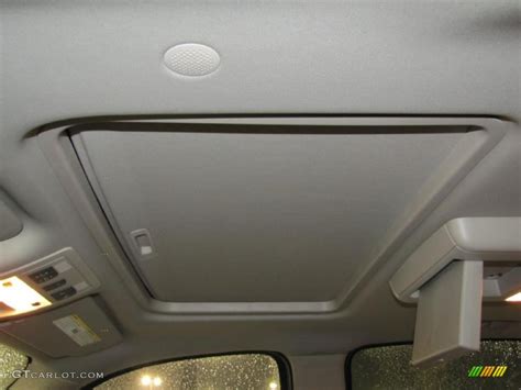 2007 Chevrolet Suburban 1500 LTZ 4x4 Sunroof Photo #42146560 | GTCarLot.com