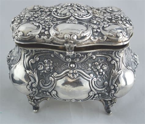 Silver antique trinket box, gorgeous for your special jewelry ...
