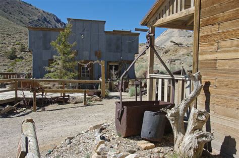 Ross Walker photography: Cerro Gordo, California