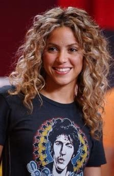 Shakira Without Makeup ~ my celebrity trends center