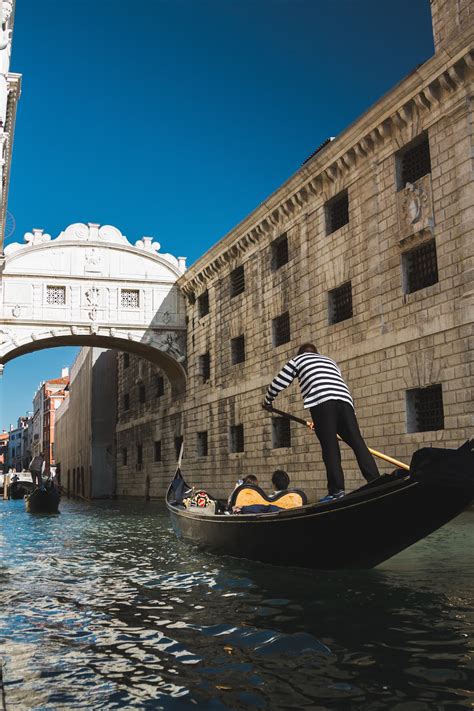 Bridge of Sighs Venice: History, Legends, Curiosities (and Tickets)