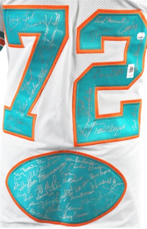 Miami Dolphins 1972 Team Autographed 40th Anniversary Jersey - CharityStars