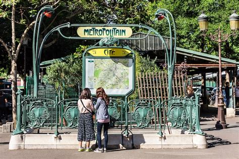 The Story Behind Paris’ Iconic Art Nouveau Metro Entrances