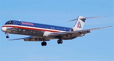 American Airlines MD-80 - A Complete History