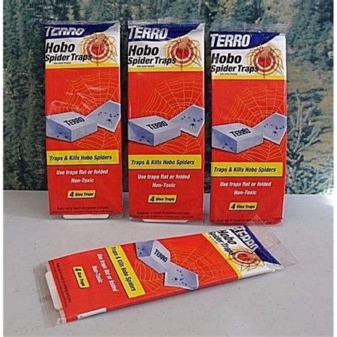 Victor Indoor Glue Hobo Spider Trap (4-Pack) T293, 1 - Fry’s Food Stores