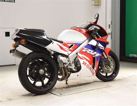 Honda RVF400 Available at Auction on Tuesday (6/13) — Moto2 Imports