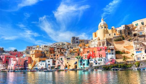 Procida, le spiagge più belle dell'isola | Italoblog