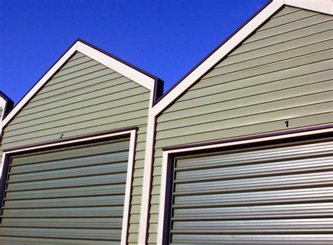 3 Popular Materials to Consider for Your Garage Doors