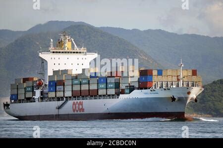 Container ship OOCL Hong Kong entering the Port of Felixstowe, Suffolk ...