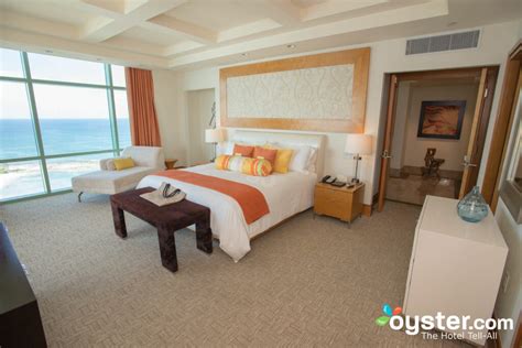 Reef Atlantis One Bedroom Ocean Suite | www.resnooze.com