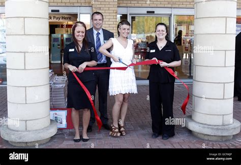 Coleen opens new argos store ravenshead retail park st helens hi-res ...