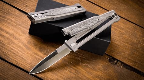 What is a Gravity Knife? Buyer's Guide to Gravity Knives