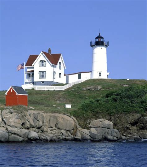 Pennsylvania & Beyond Travel Blog: Visiting Cape Neddick Nubble Lighthouse in Maine