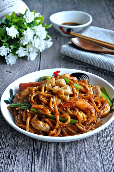 Fried Hokkien Noodles 炒福建面 | Recipe in 2020 (With images)