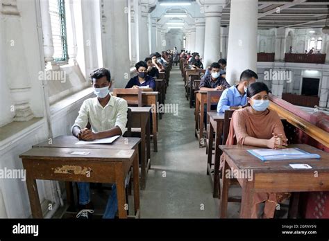 Dhaka University – Telegraph