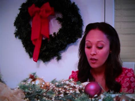 Emotional Reads: Christmas Angel (2012) starring Della Reese, Tamera Mowry-Housely, Teri Polo ...