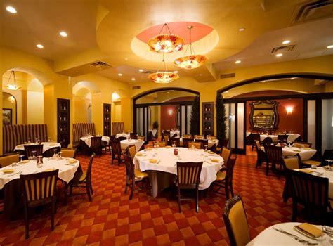 Traditional Italian Food | Reservations | Ferraro's Las Vegas